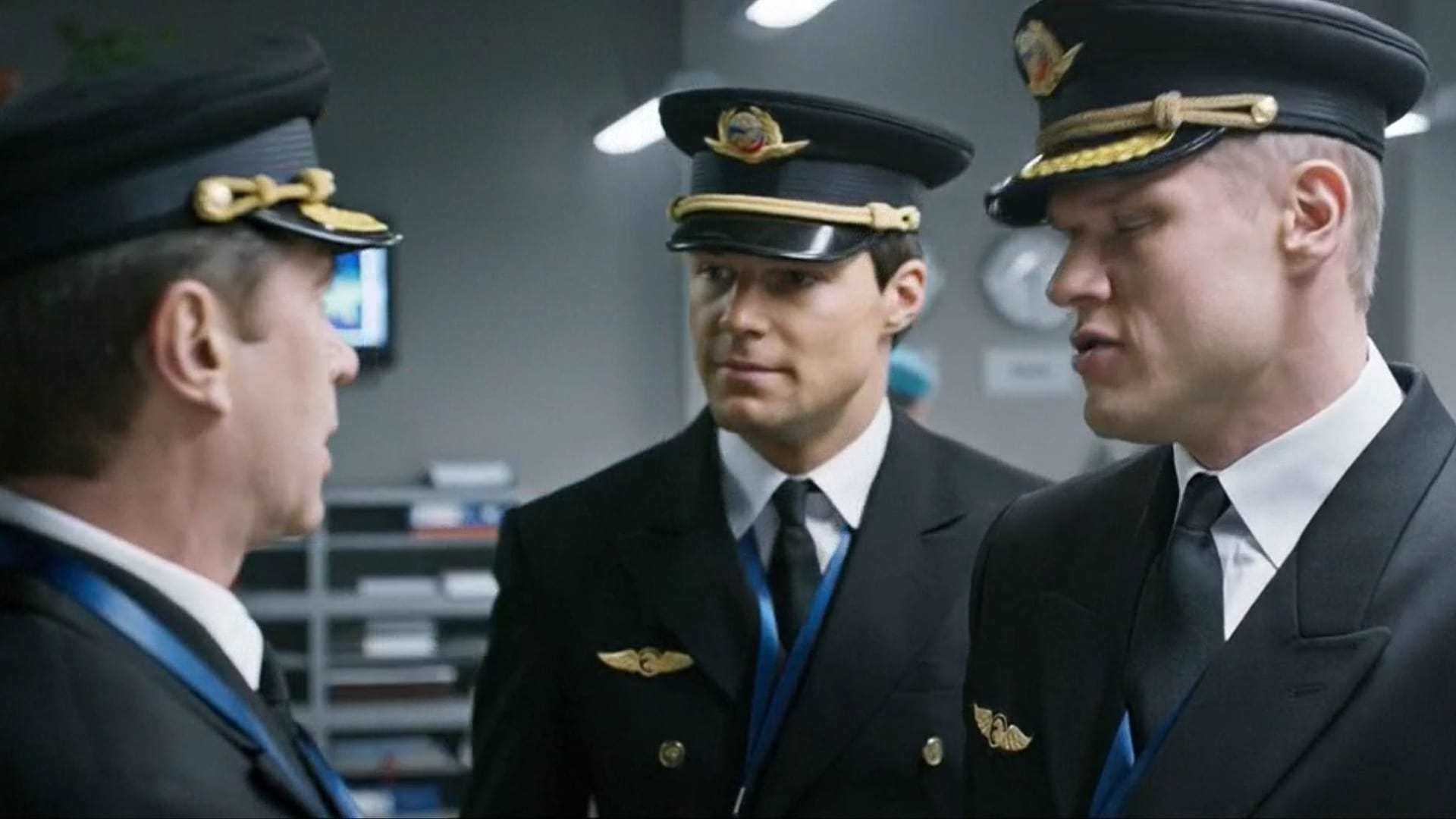 Сюжет экипаж (2016)