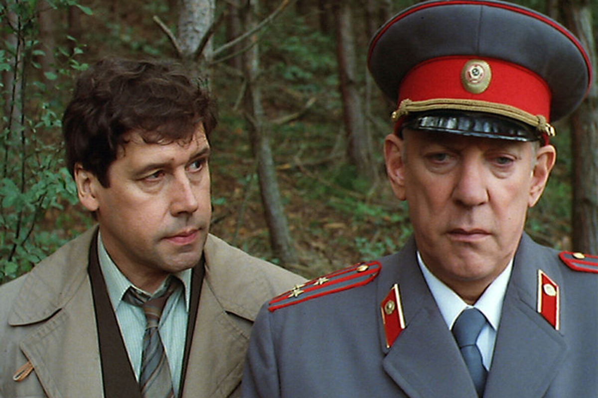 2 сериала и 5 фильмов про чикатило: художественные и документальные на реальных событиях