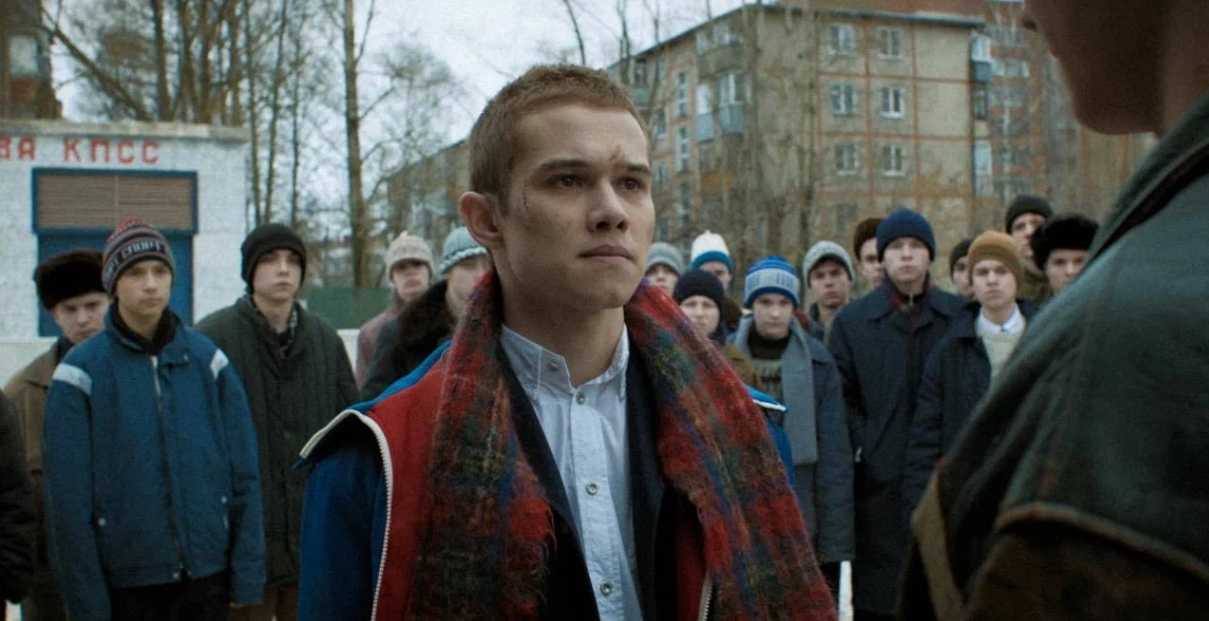 «слово пацана. кровь на асфальте»: травмирующая ностальгия / skillbox media