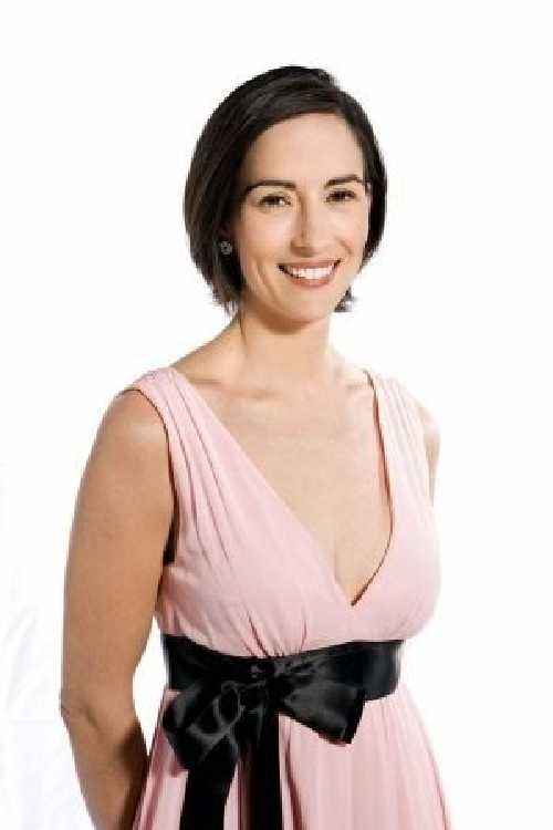 Wendy moniz net worth 2024, age, husband, children, height, family, parents, movies