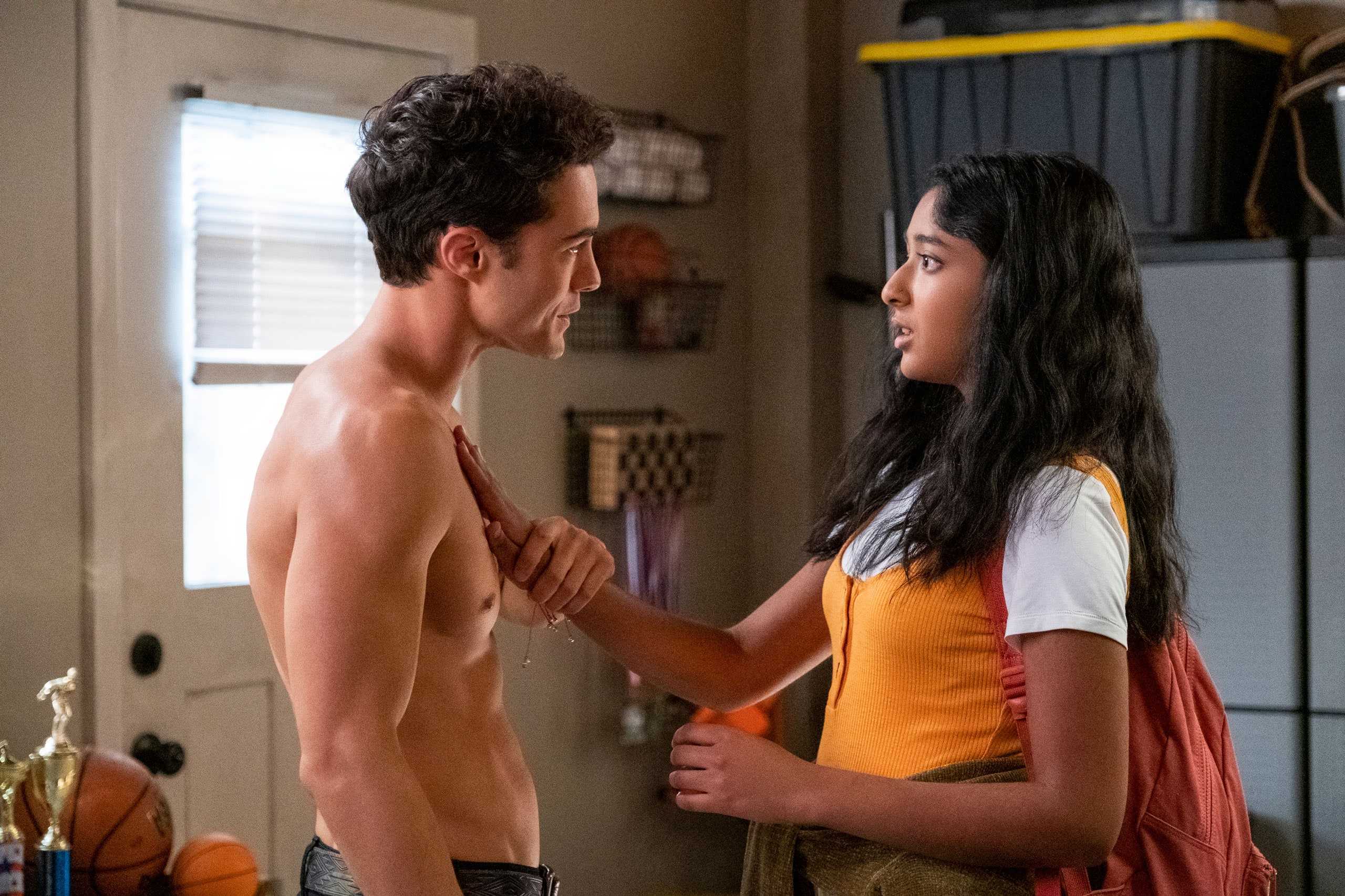 The 45 best movies on netflix right now (december 2023)