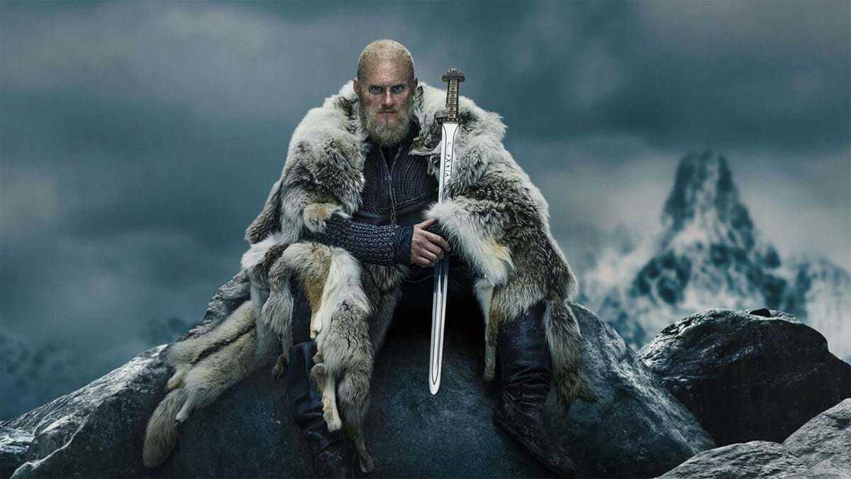 15 фильмов, чтобы окунуться в российскую историю - без сменки