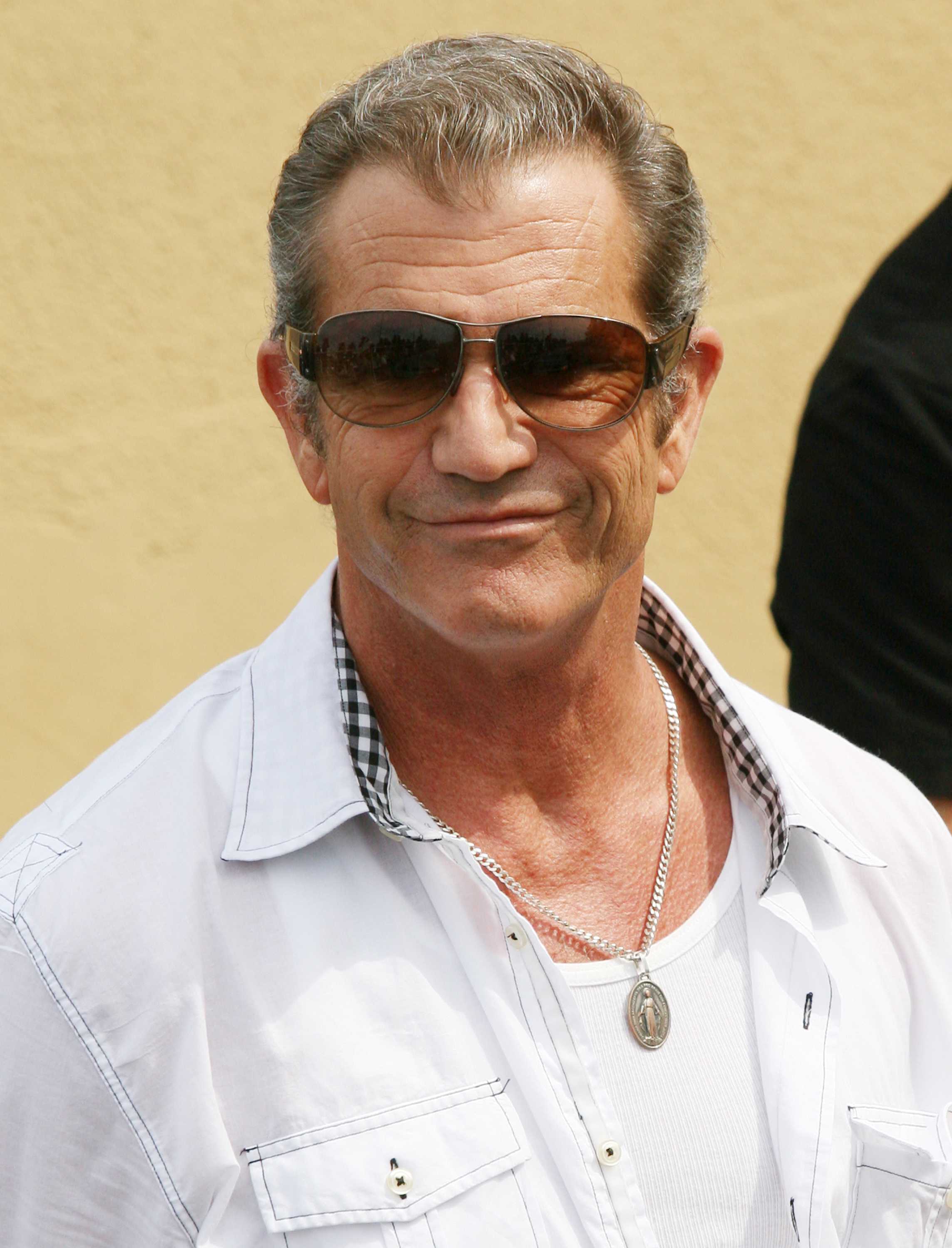 Mel gibson